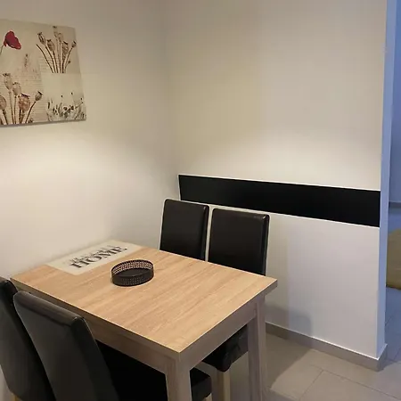 Apartmán Lidvina - Sajat, Zart Parkoloval